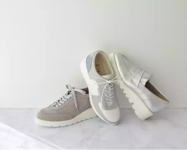 【銀座かねまつ】冬コーデの鮮度UPに!今から使える春スニーカー＆バッグ