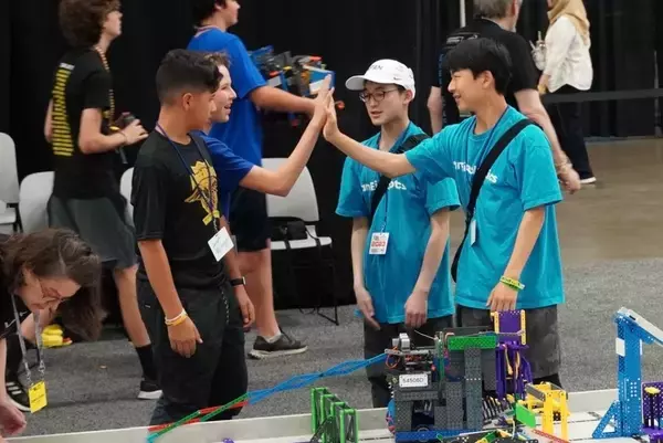 「5年間トップを⾛り続けたVEX⽇本代表チーム「54506D Beast Hunter」の軌跡」の画像