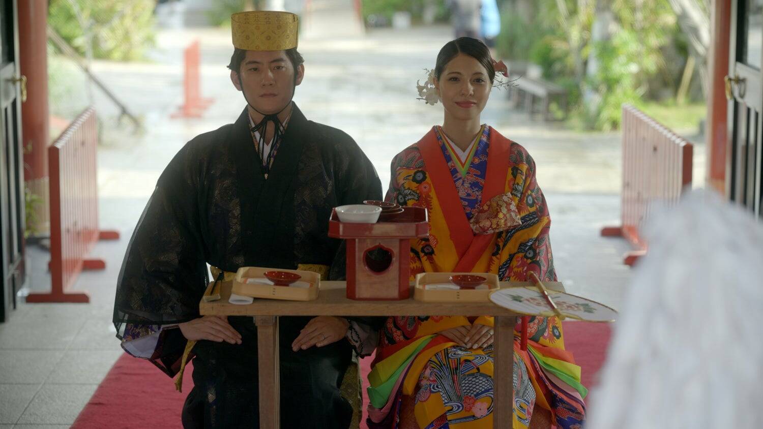 「半襟であれ。」主役にならない私たちが、結婚式に残したいもの。――ドラマ『100年経ったら、またここで。』の舞台裏から