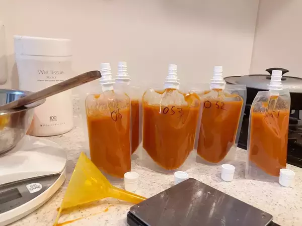 「人の心を豊かにするパウチ入りスープを開発。元ワーカホリックが考える幸せと食事の関係性」の画像