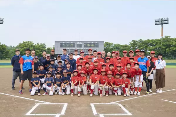 元千葉ロッテマリーンズ 清田育宏氏・服部泰卓氏（現埼玉武蔵ヒートベアーズ公式解説者）による少年野球教室を開催