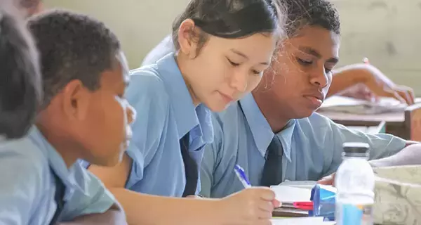 【円安でも留学を諦めない！】欧米の約1/3 の費用で、海外高校卒業から日本の大学進学までを見据える「新・留学モデル」が本格始動