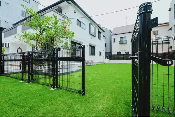 「災害時も愛犬と離れない」葛飾区・新小岩「わんことママの新小岩ベース」、店内・ドッグランの犬連れ避難スペースとしての開放に向け、9月4日に「愛犬との避難体験会」を開催