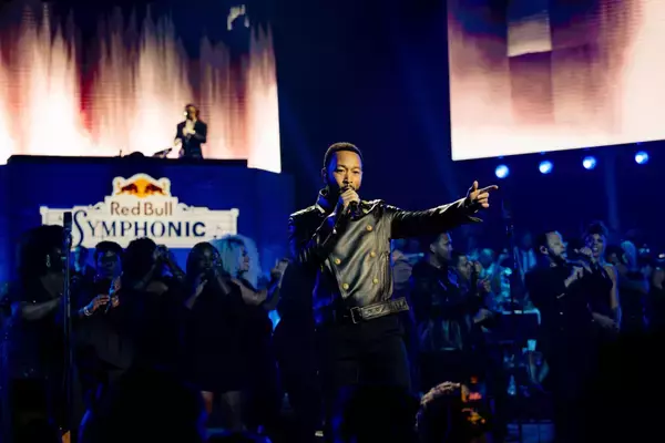 「世界を熱狂させた『Red Bull Symphonic』が日本初上陸！トップアーティスト×オーケストラによるジャンルを超えた音楽体験が開催」の画像