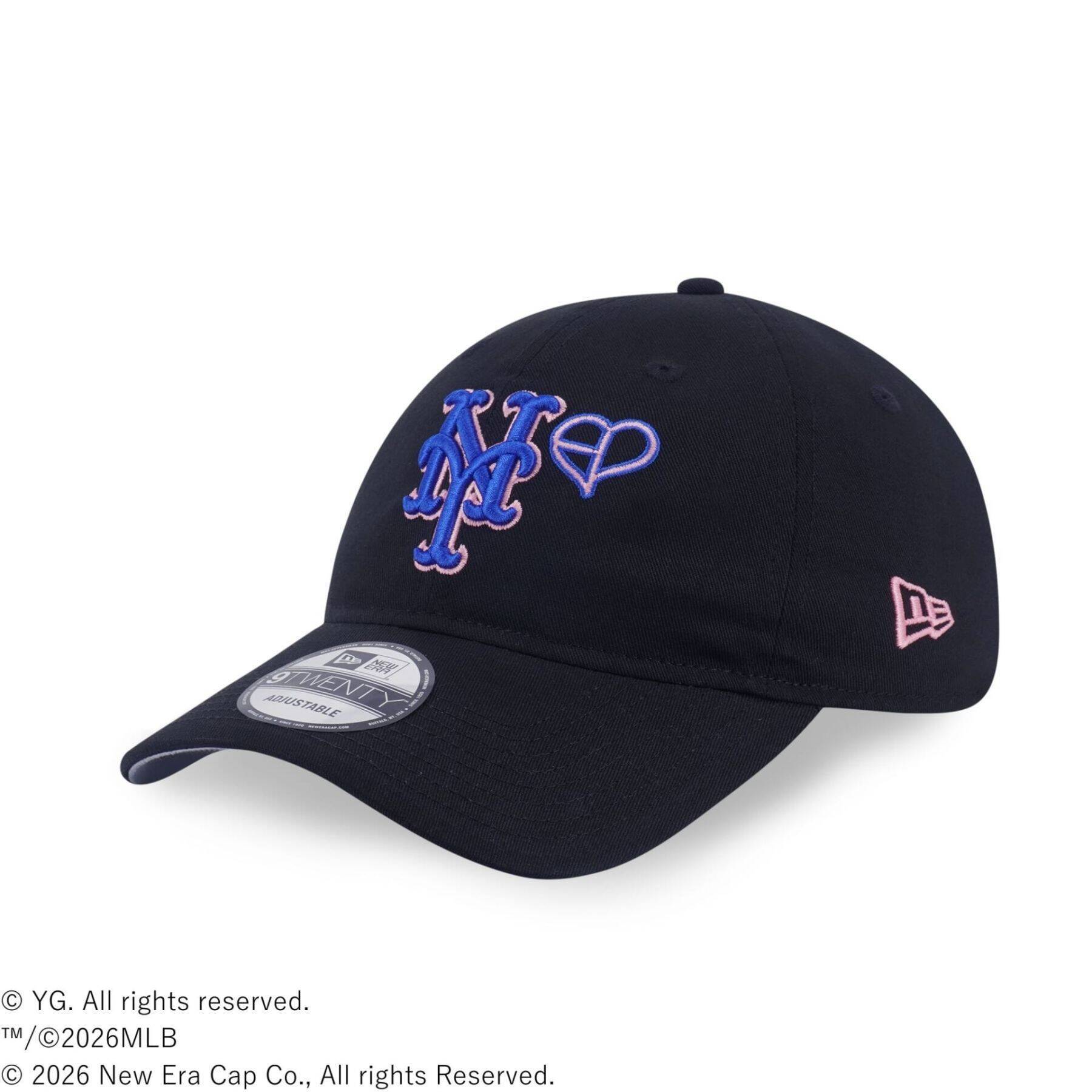 〈NEW ERA®︎〉がBLACKPINKとMLB™を交えたトリプルコラボヘッドウェアを発売