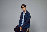 「tofubeats、5thアルバム『REFLECTION』より「PEAK TIME」MVを公開｜PEAK TIMEフーディーが数量限定で発売」の画像1