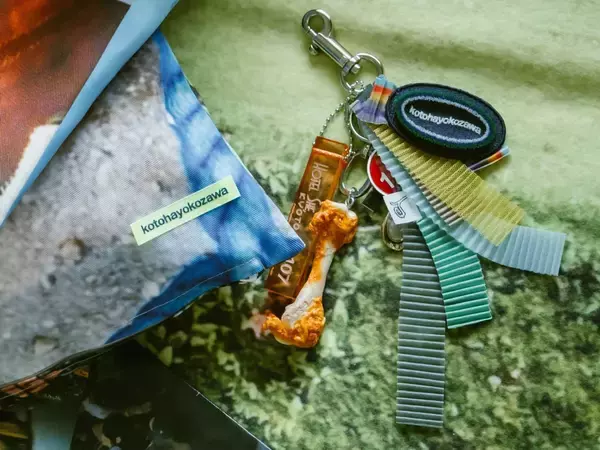 「〈kotohayokozawa〉がプロデュースした京都のホテル HOTEL SHE, KYOTOの特別客室が期間限定オープン」の画像