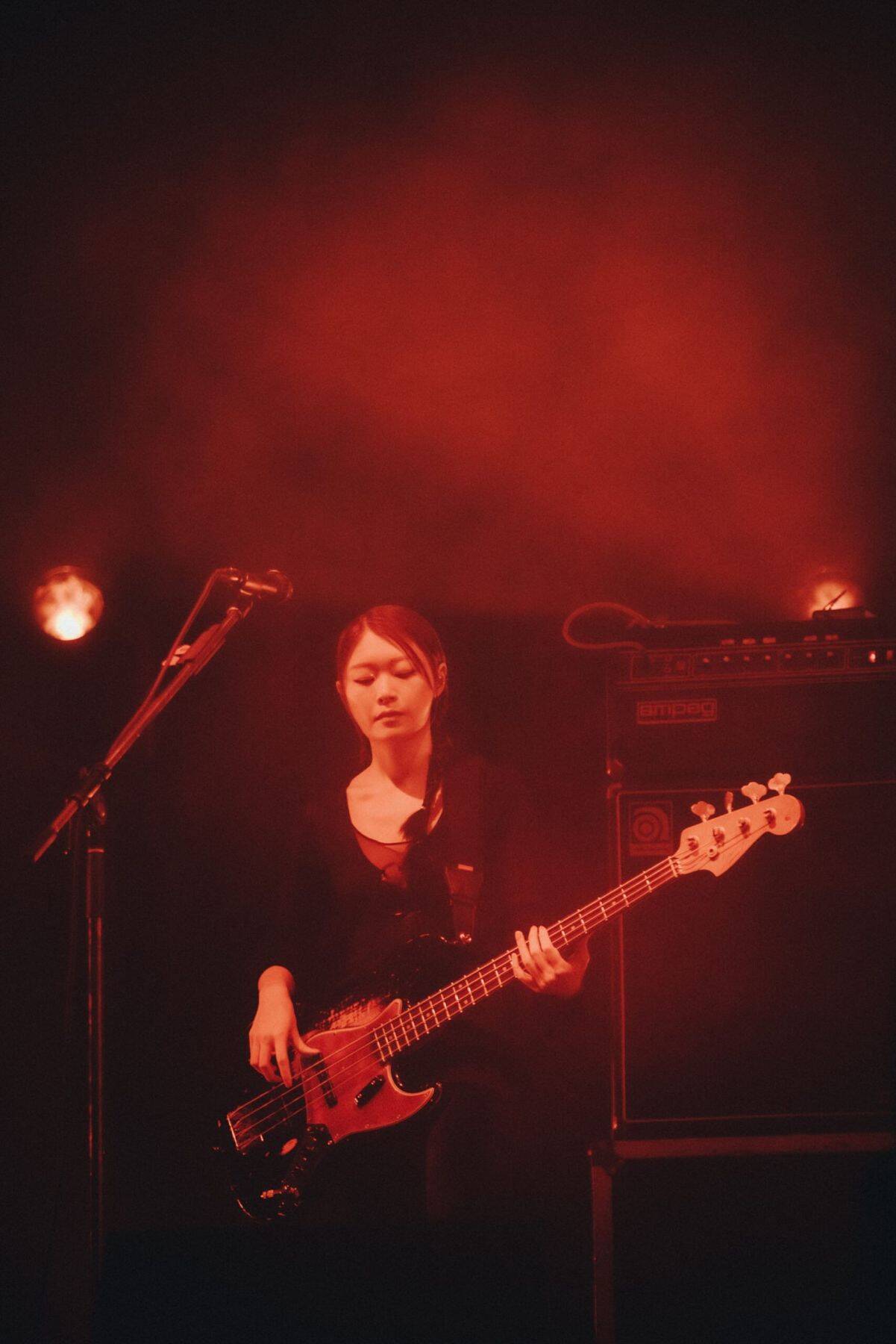 アジアを巡った旅の終着点、そして始まり — 羊文学 日本武道館ライブレポート