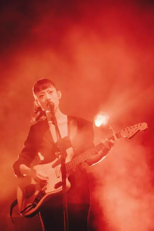 「アジアを巡った旅の終着点、そして始まり — 羊文学 日本武道館ライブレポート」の画像