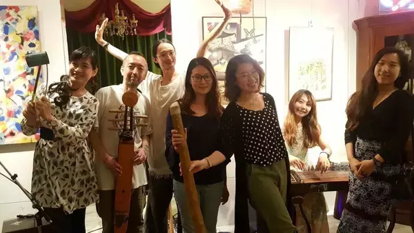 「「台湾、アイヌ文化と自分をつなぐ『門』のような存在」━━トンコリ奏者 Bie Suo インタビュー」の画像