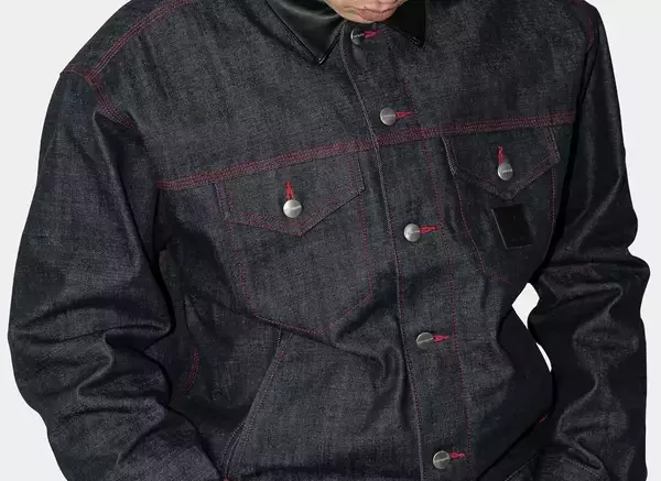 〈Carhartt WIP〉が新年の幕開けを祝してリジッドデニムのジャケットとパンツを発売