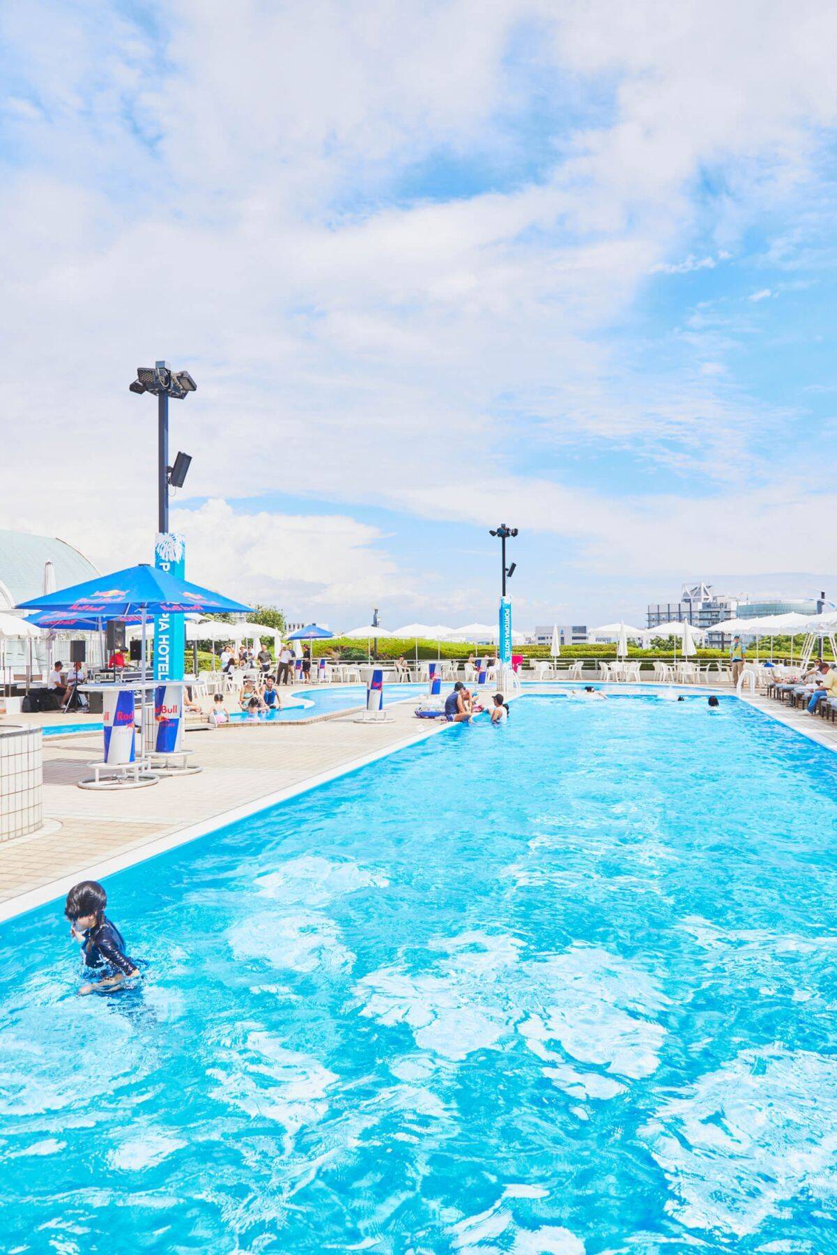 Pearl & The Oystersが初来日！〈Stones Throw〉の人気パーティ「By The Pool」が神戸ポートピアホテルで今年も開催