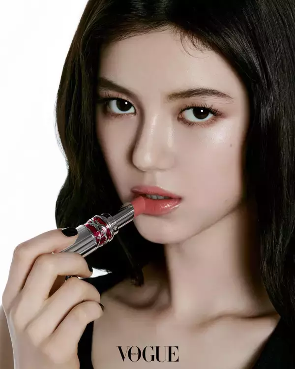 「NewJeans DANIELLEが「イヴ・サンローラン・ビューティー」の新アンバサダーに」の画像