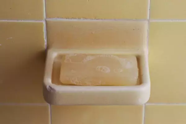 「〈Supreme〉など著名ブランドとの協業でも知られる写真家 クリス・ローズが⽇本国内初個展を開催」の画像