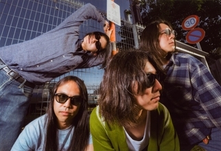 DYGLが全9曲からなるブルースロック・アルバム『All Tomorrows』をリリース