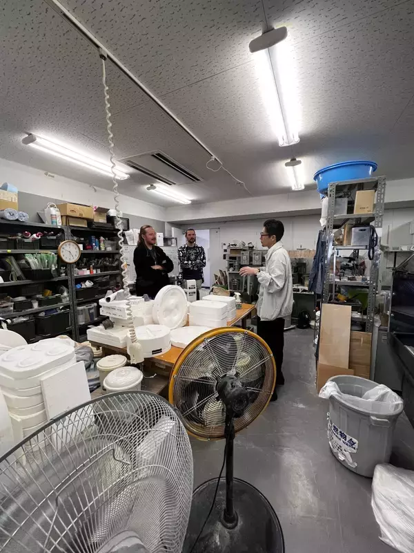 「ビョークのクリエイティヴを彩るプロフェッショナル ── James Merryインタビュー〜菅野薫・secca上町達也対談」の画像