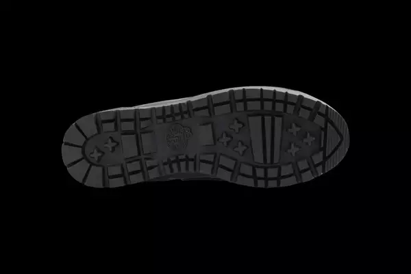 「〈Last Resort AB〉がドレスシューズのような佇まいの新作GM001をリリース」の画像