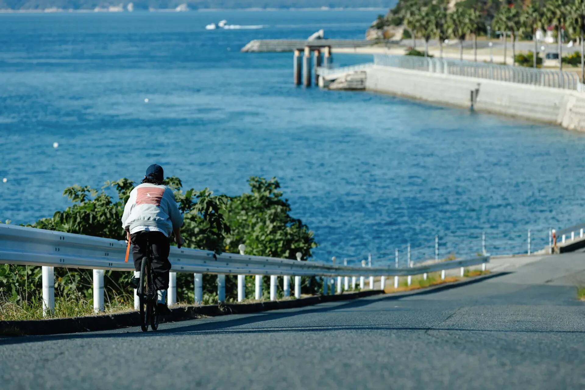 The Answer is “BICYCLE” ── 広島・宇品から始まる新しい自転車文化。《せとうちサイクルステイズ》で、 瀬戸内の輪郭を身体に刻む旅へ。