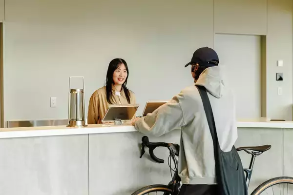 「The Answer is “BICYCLE” ── 広島・宇品から始まる新しい自転車文化。《せとうちサイクルステイズ》で、 瀬戸内の輪郭を身体に刻む旅へ。」の画像