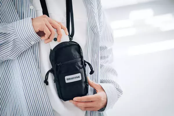 「New BalanceとBRIEFINGがコラボ！自転車をコンセプトに共同開発したバッグとアパレルが発売」の画像