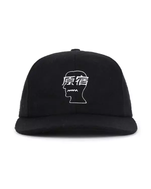 「〈Brain Dead〉が新年の開幕を祝して日本限定のグラフィックTシャツとキャップを発売」の画像