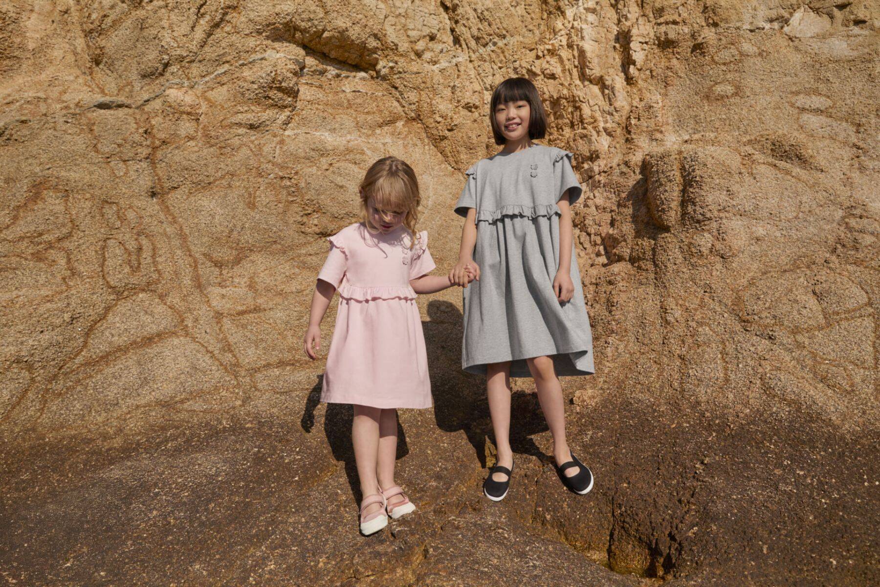 〈UNIQLO〉と〈Cecilie Bahnsen〉によるコラボラインが2026年春夏コレクションより始動