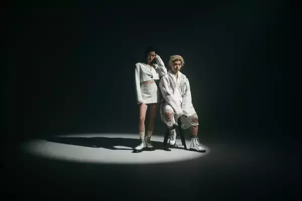 「〈Dr. Martens〉2026年春夏コレクションのビジュアルに村上虹郎が登場」の画像