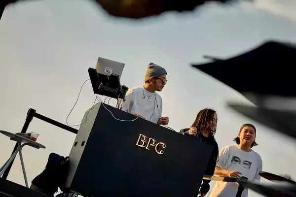 「冬のプールは、ここまで贅沢になれる BOTANICAL POOL CLUB「WINTER ESCAPE」現地レポート」の画像