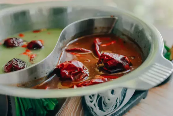 「冬のプールは、ここまで贅沢になれる BOTANICAL POOL CLUB「WINTER ESCAPE」現地レポート」の画像