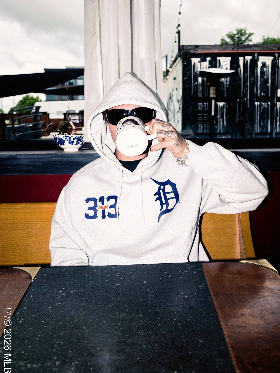 〈PALACE SKATEBOARDS〉がデトロイト・タイガースとの最新コラボコレクションを発売