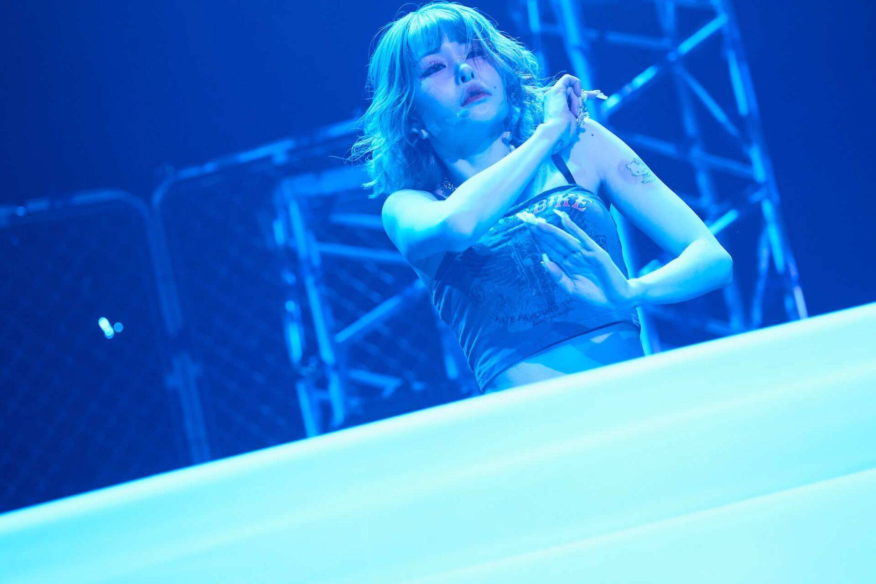 「皆が幸せになれるように」──戦慄かなのソロワンマン＜karma with you＞（2023年6月28日＠Zepp Shinjuku）ライブレポート