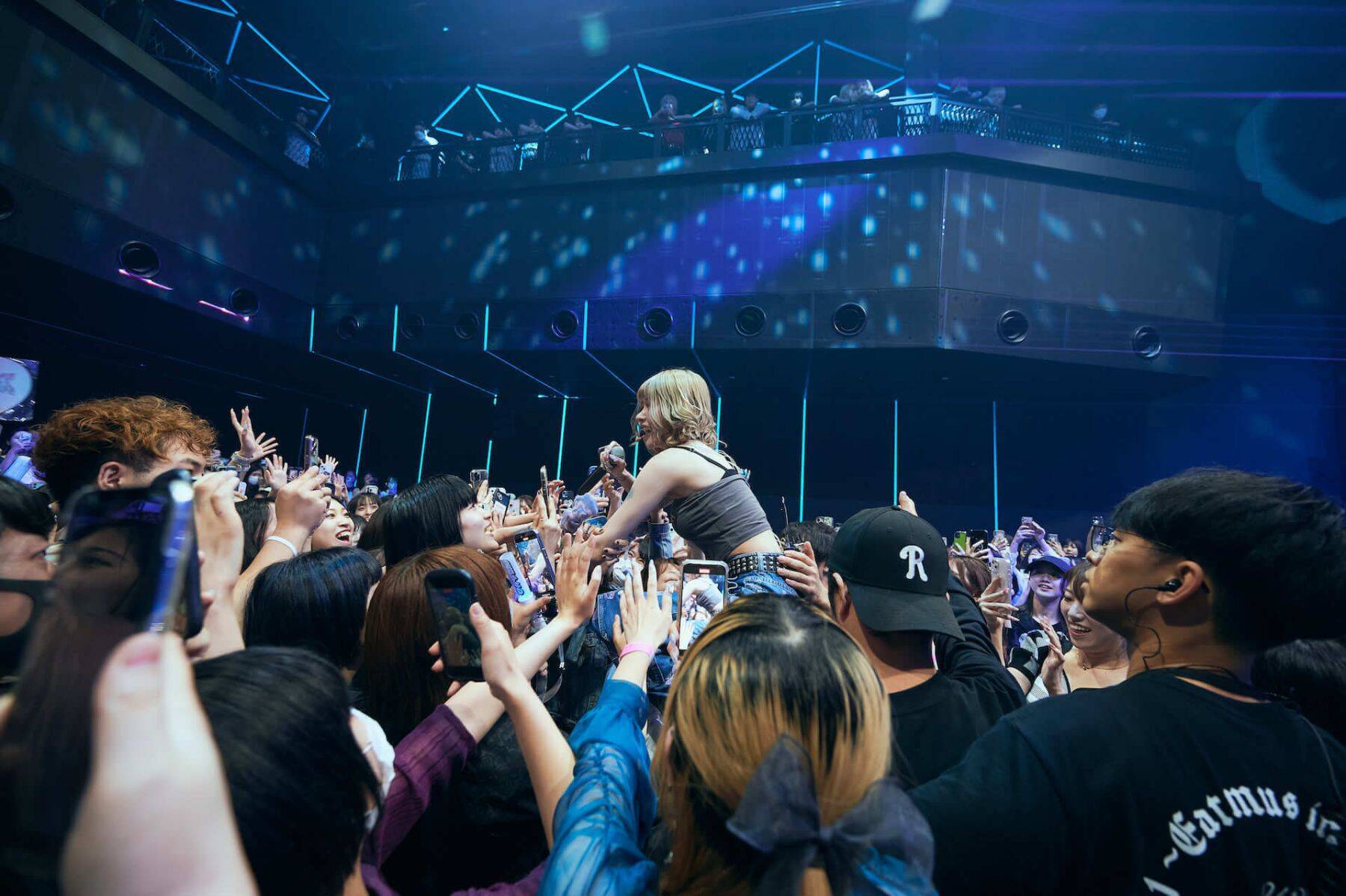 「皆が幸せになれるように」──戦慄かなのソロワンマン＜karma with you＞（2023年6月28日＠Zepp Shinjuku）ライブレポート