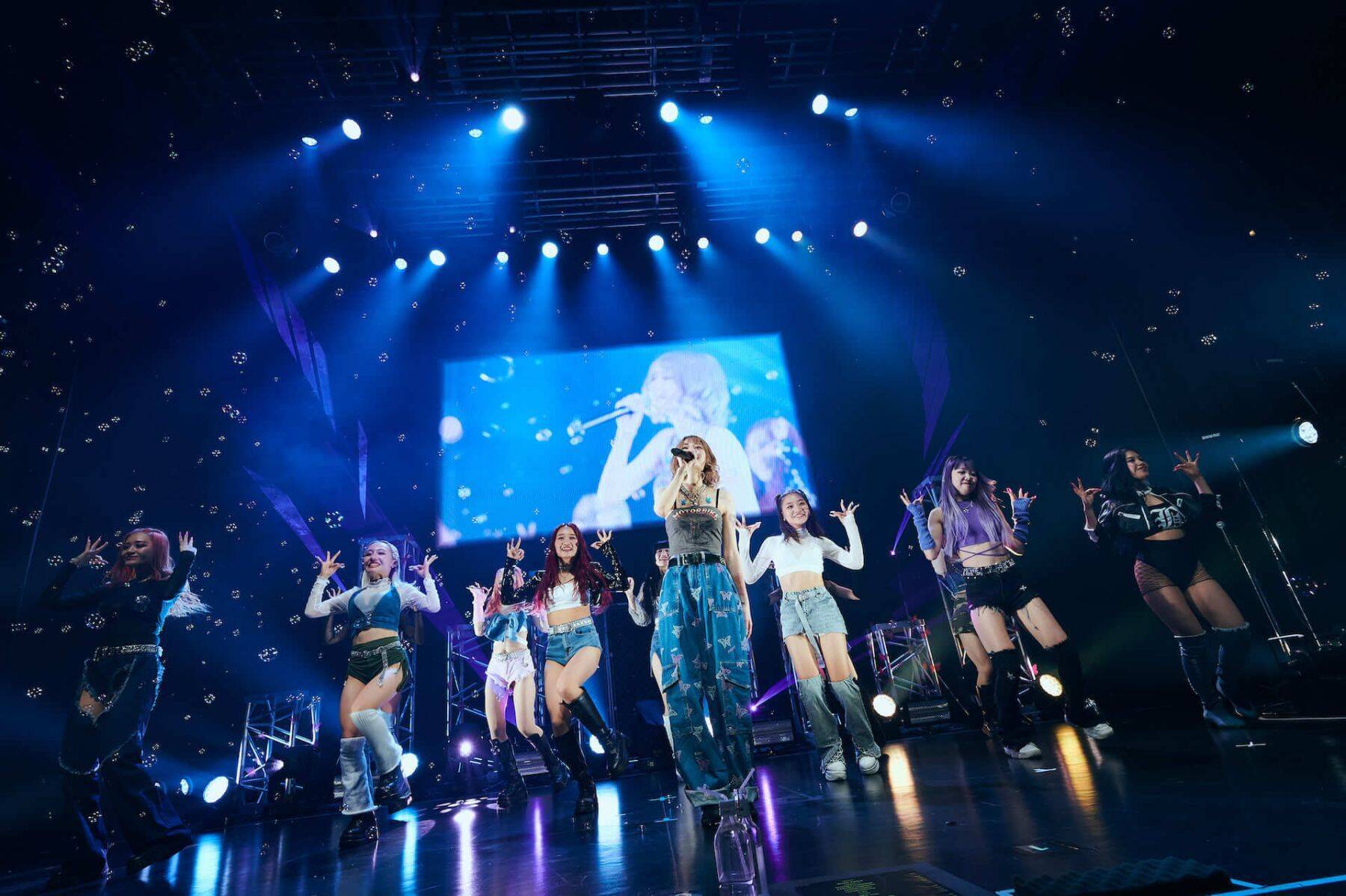 「皆が幸せになれるように」──戦慄かなのソロワンマン＜karma with you＞（2023年6月28日＠Zepp Shinjuku）ライブレポート