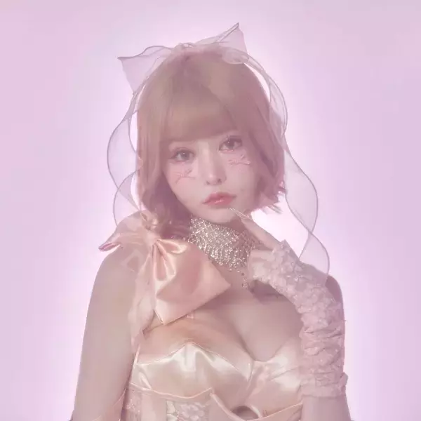 「「皆が幸せになれるように」──戦慄かなのソロワンマン＜karma with you＞（2023年6月28日＠Zepp Shinjuku）ライブレポート」の画像