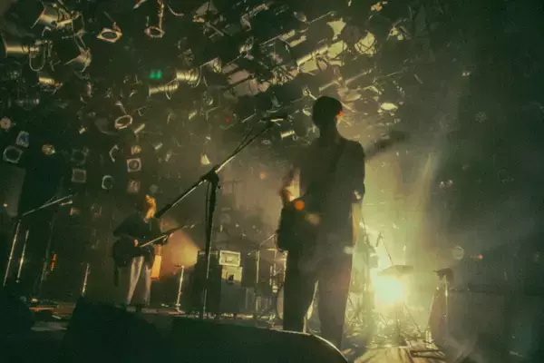 「僕らがNikoんを好きなワケ Vol.01 ～ファン・インタビューから紐解くバンドの魅力～」の画像