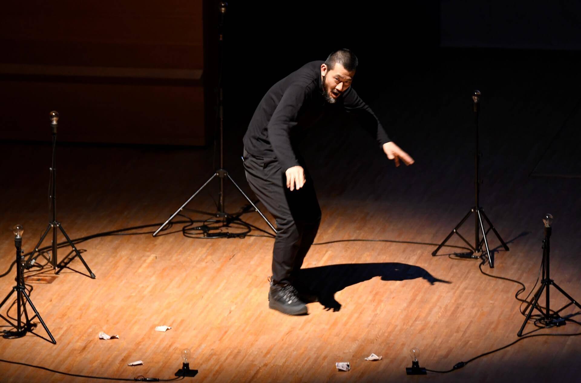 川村亘平斎×志人×東京藝大──“兵士の物語”公演で生まれた芸術のシナジー｜＜藝大百鬼夜行・第3回＞レポート