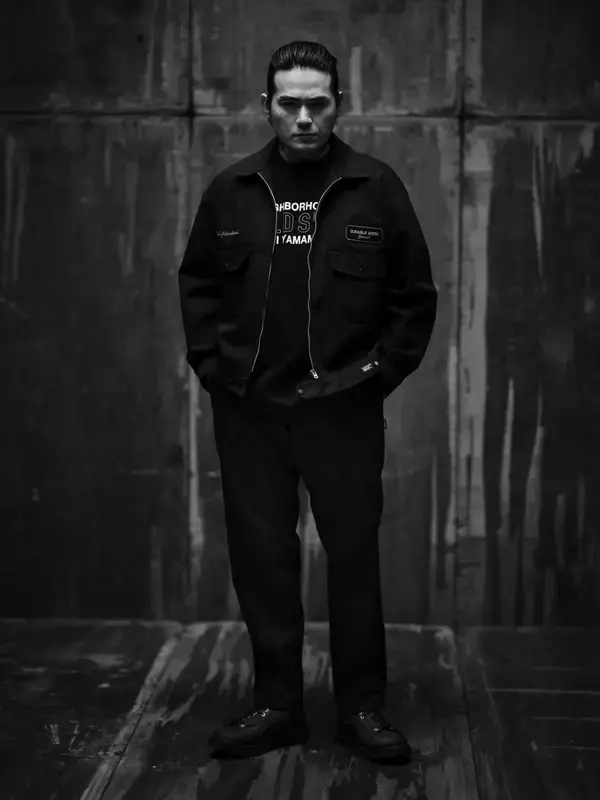 「〈WILDSIDE YOHJI YAMAMOTO〉が〈NEIGHBORHOOD®︎〉との初となるコラボコレクションを発売 | ビジュアルには高岩遼をモデル起用」の画像