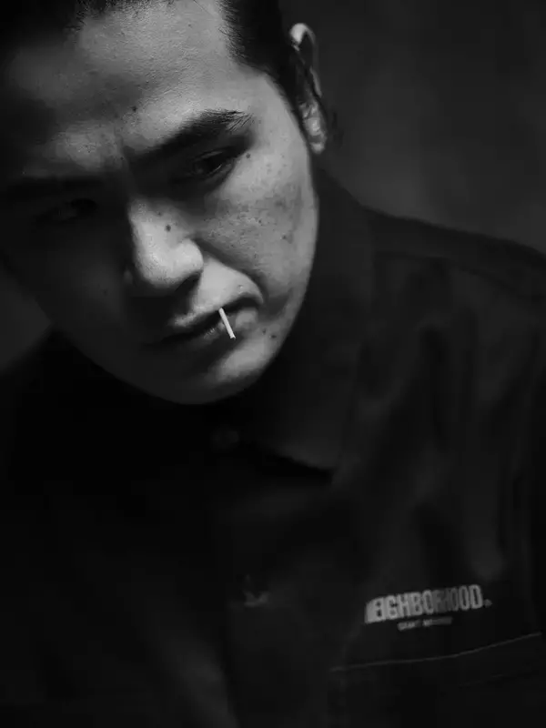 「〈WILDSIDE YOHJI YAMAMOTO〉が〈NEIGHBORHOOD®︎〉との初となるコラボコレクションを発売 | ビジュアルには高岩遼をモデル起用」の画像