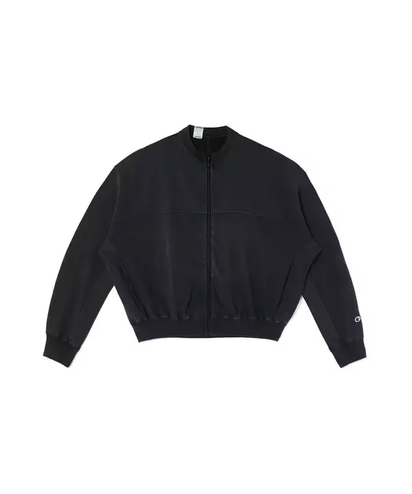 「〈Champion〉が〈N.HOOLYWOOD〉とのカプセルコレクション第9弾を発売」の画像