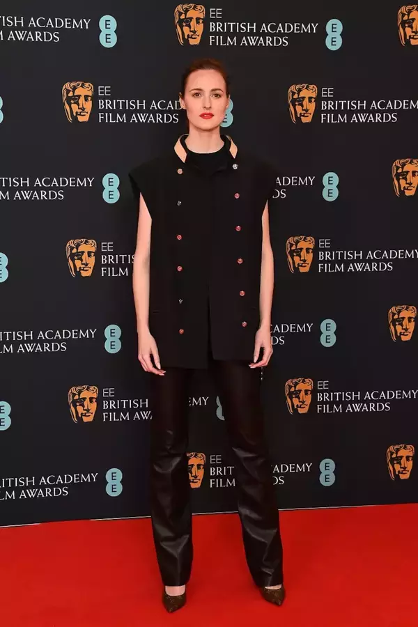 「レア・セドゥ、コディ・スミット＝マクフィーらがルイ・ヴィトンを纏い「英国アカデミー賞（BAFTA）」に登壇」の画像