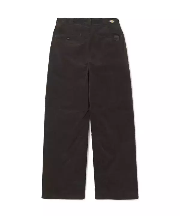 「〈N.HOOLYWOOD COMPILE〉が〈Dickies〉との最新コラボ874を発売」の画像