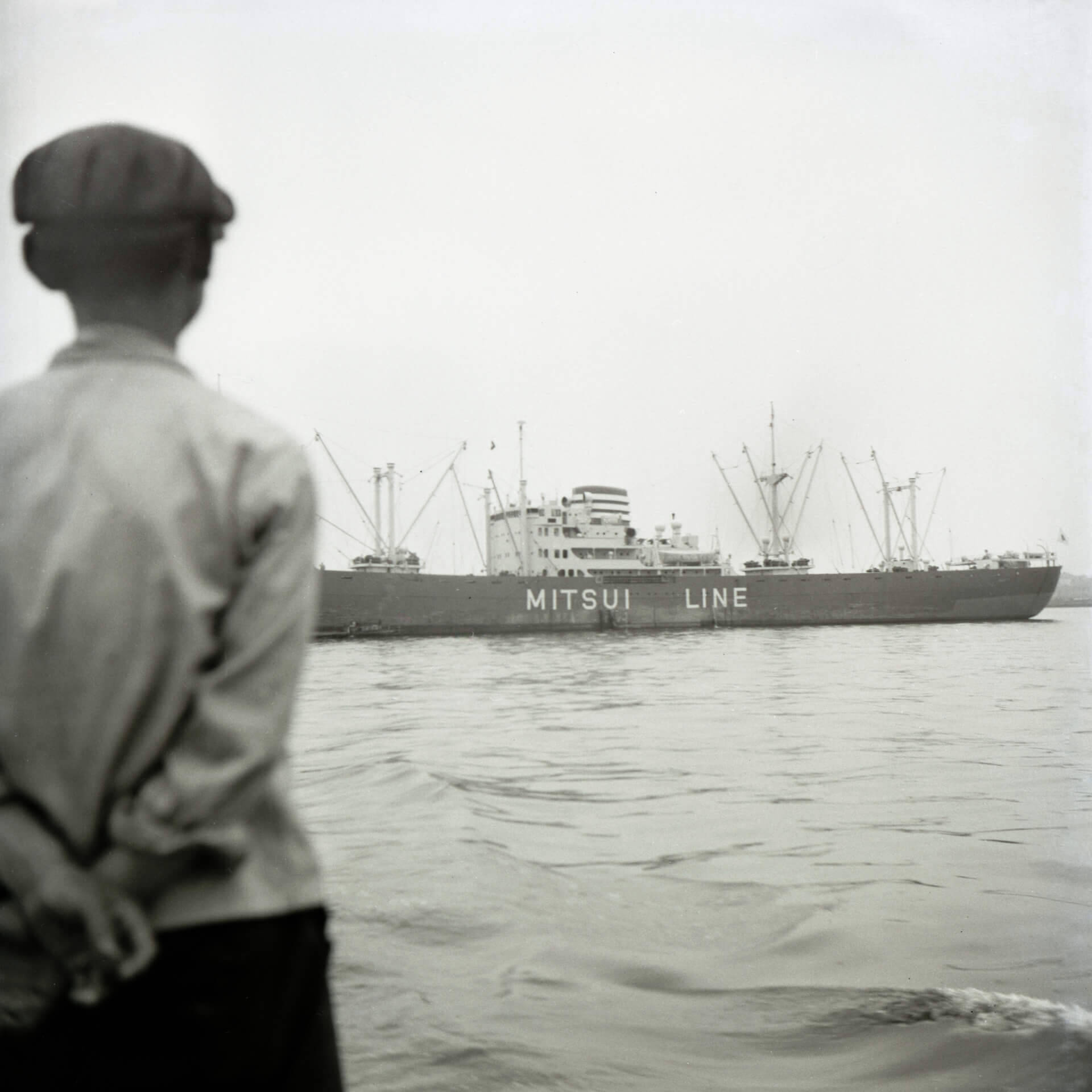 谷川俊太郎『楽園』、待望の発売決定｜引き出しに約70年間眠っていた貴重なネガと、詩作を始めたころの詩が部数限定の2冊組愛蔵版となり書籍化