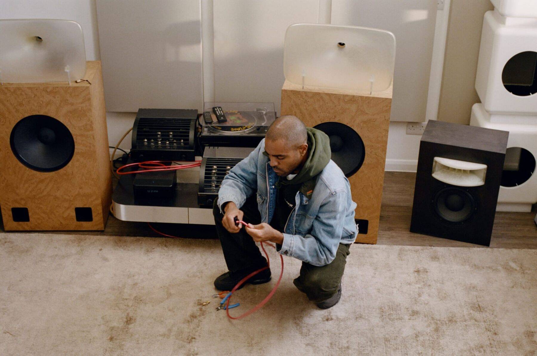 〈Barbour〉が〈Levi’s®〉との初となるコラボレーションを発表