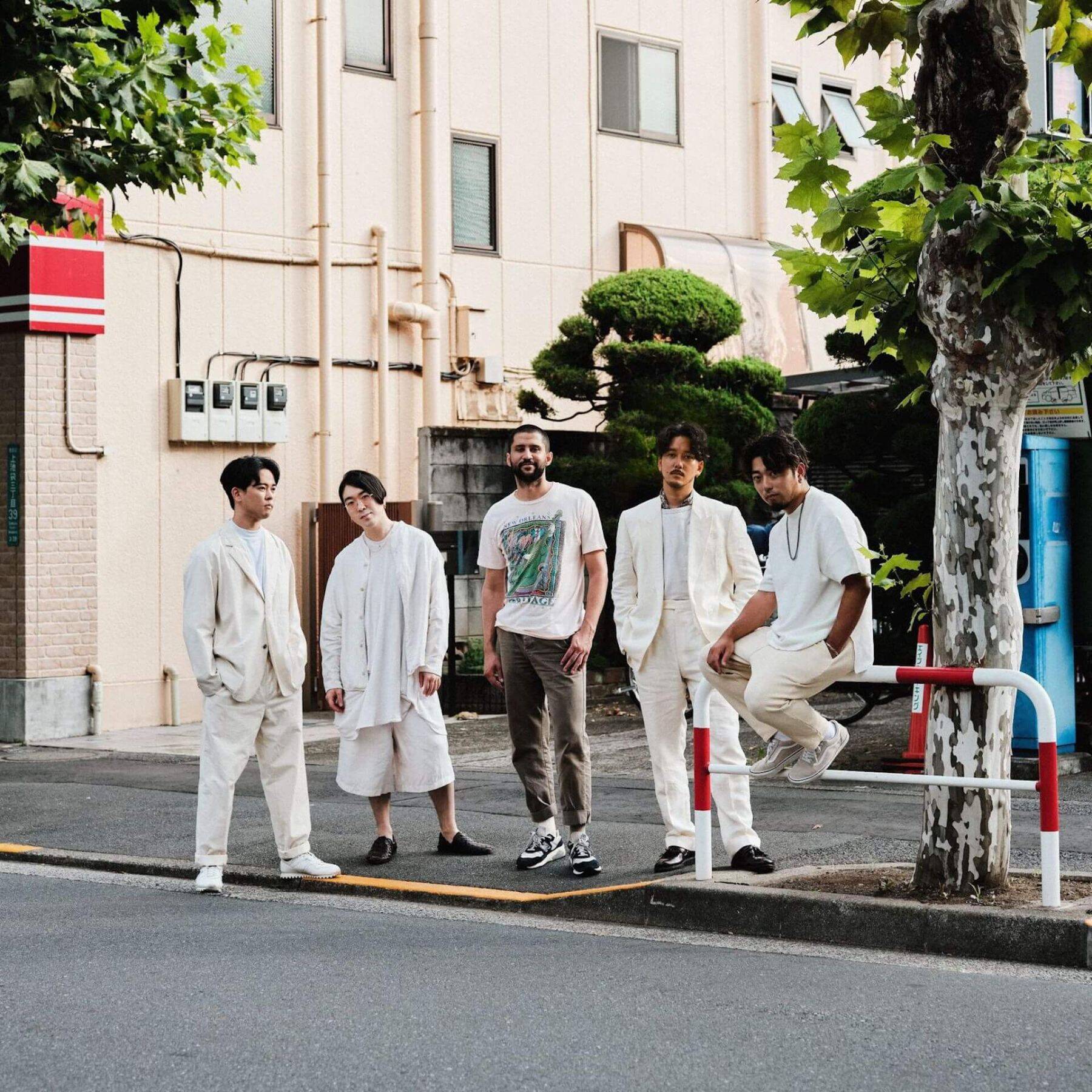 共鳴するミュージシャンシップ──対談：WONK × Kiefer「Fleeting Fantasy feat.Kiefer」