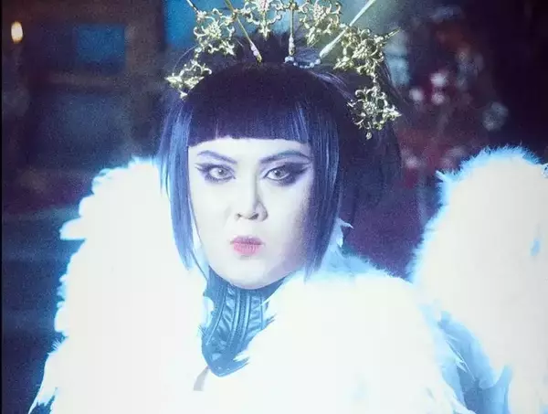 マユリカ・中谷扮するアーティスト “やる気のルナヴェル”による最新曲 “WHITE BIRD”が配信開始