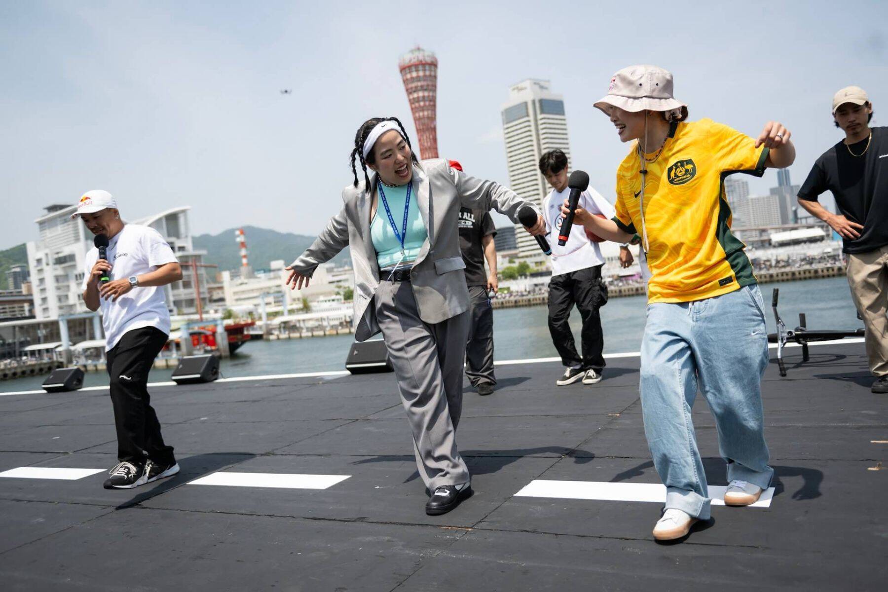ジャルジャルが神戸の空を飛ぶ？ゆりやんレトリィバァや呂布カルマが審査員を務めた＜Red Bull Flight Day 2024＞をレポート