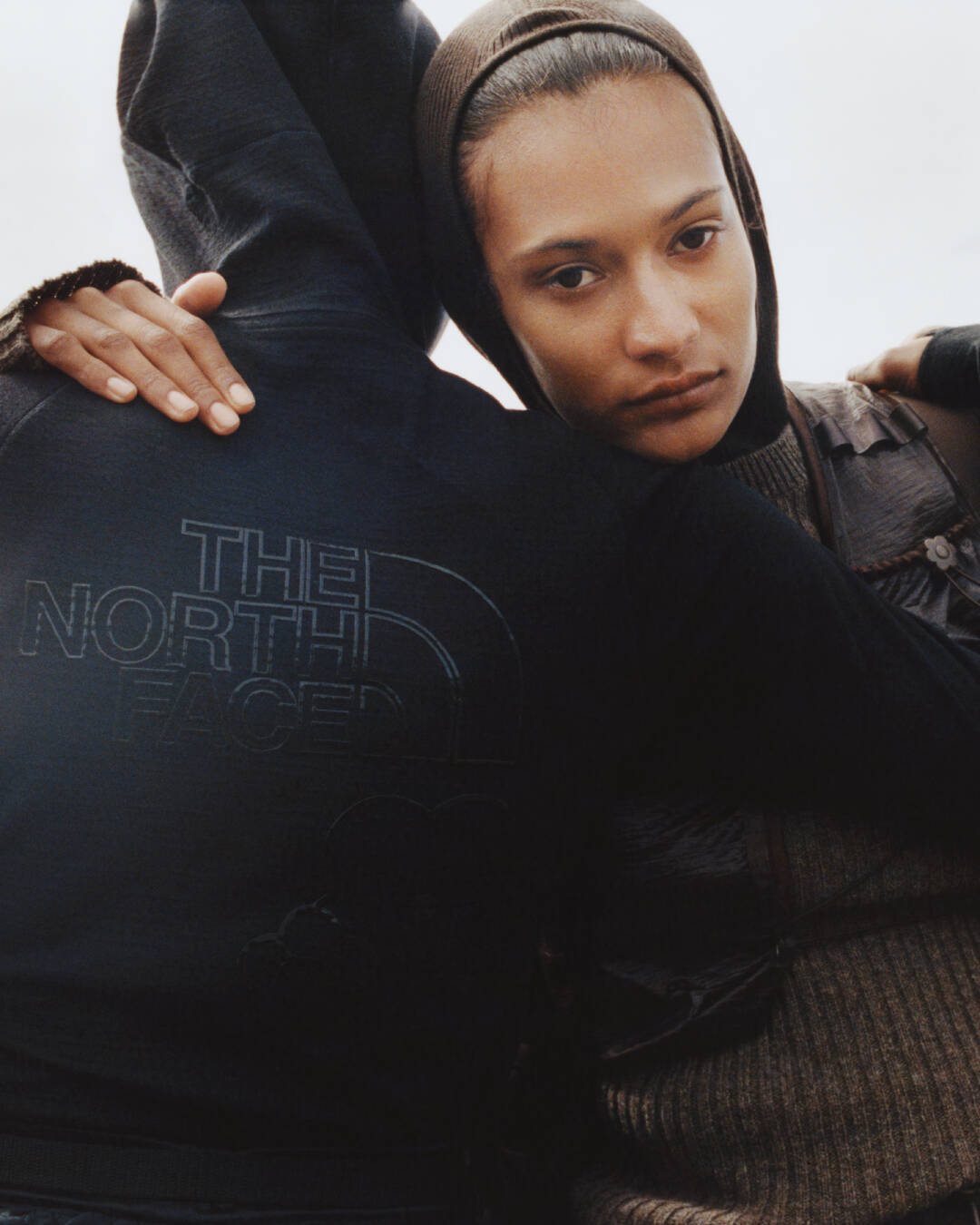 〈The North Face〉が〈Cecilie Bahnsen〉とのコラボプロジェクト第2弾を発売