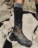 「〈The North Face〉が〈Cecilie Bahnsen〉とのコラボプロジェクト第2弾を発売」の画像4