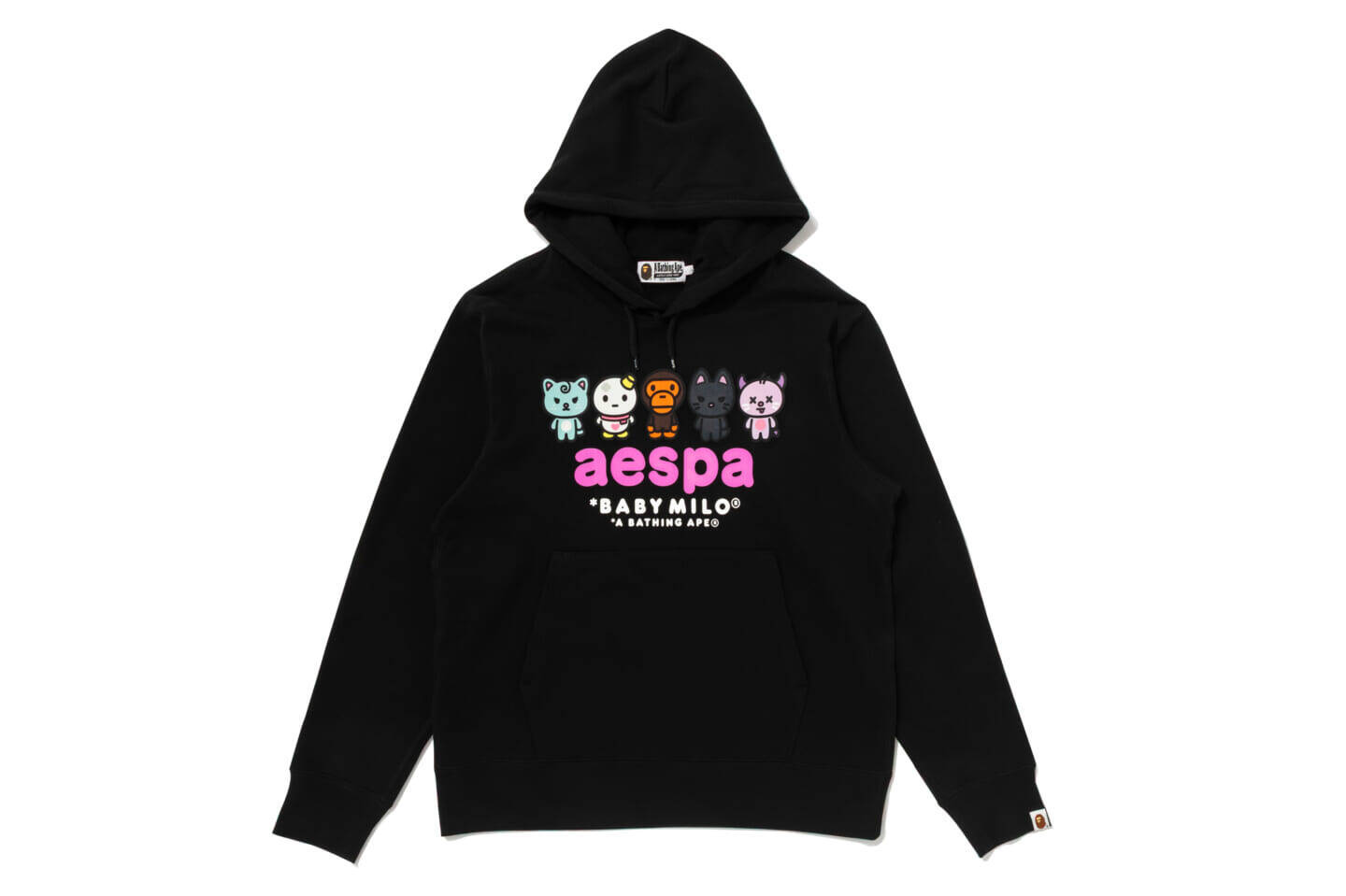 〈A BATHING APE®︎〉がaespaとのコラボレーションを発表