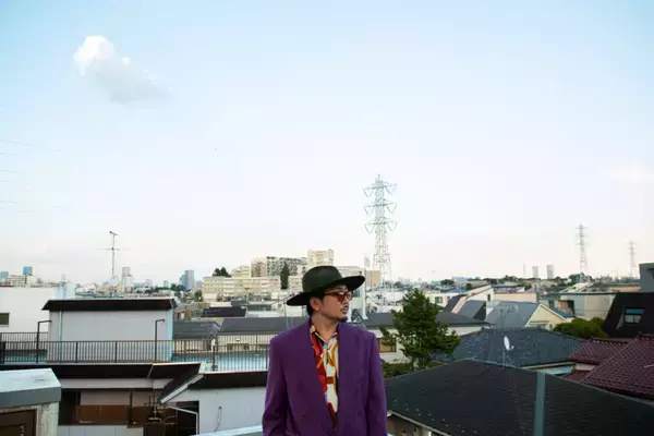 「SUNSET BREEZE｜3pmのオーナー・wisteria／TATSUYAが語る、GAKUとのメロウな関係と唯一無二のビジョン」の画像